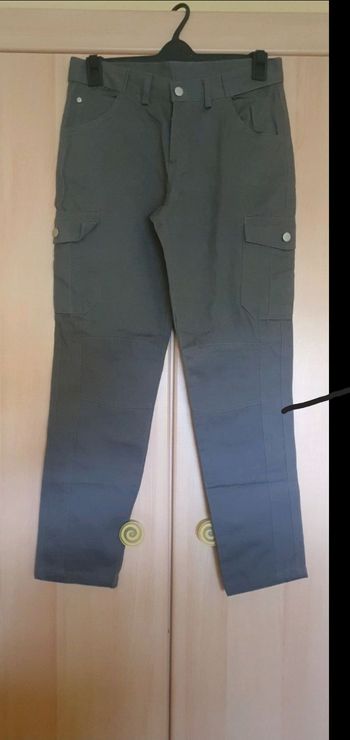 Pantalon kaki avec poches