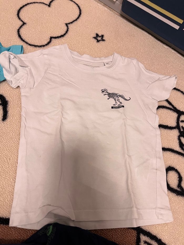 Lot de 3 tshirts 24 mois - photo numéro 3