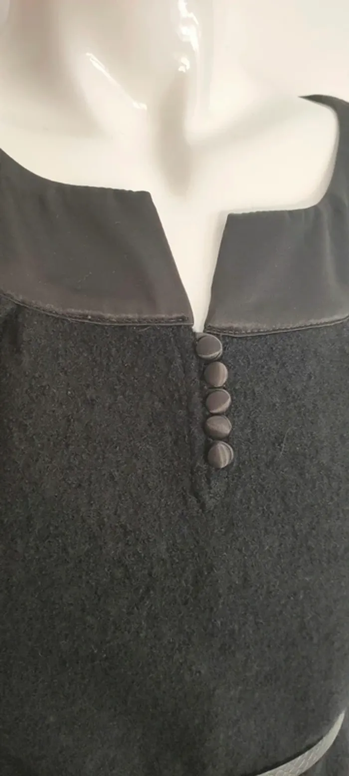 Robe bi matière noire, effet mat et satin sur le bas - photo numéro 3