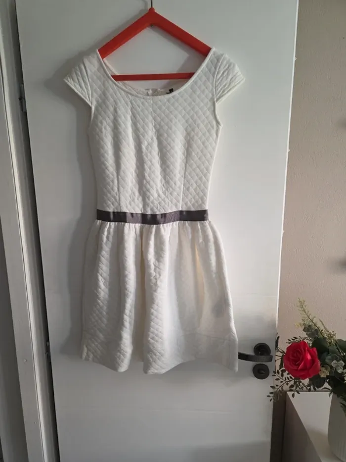 Robe NAF naf S blanche