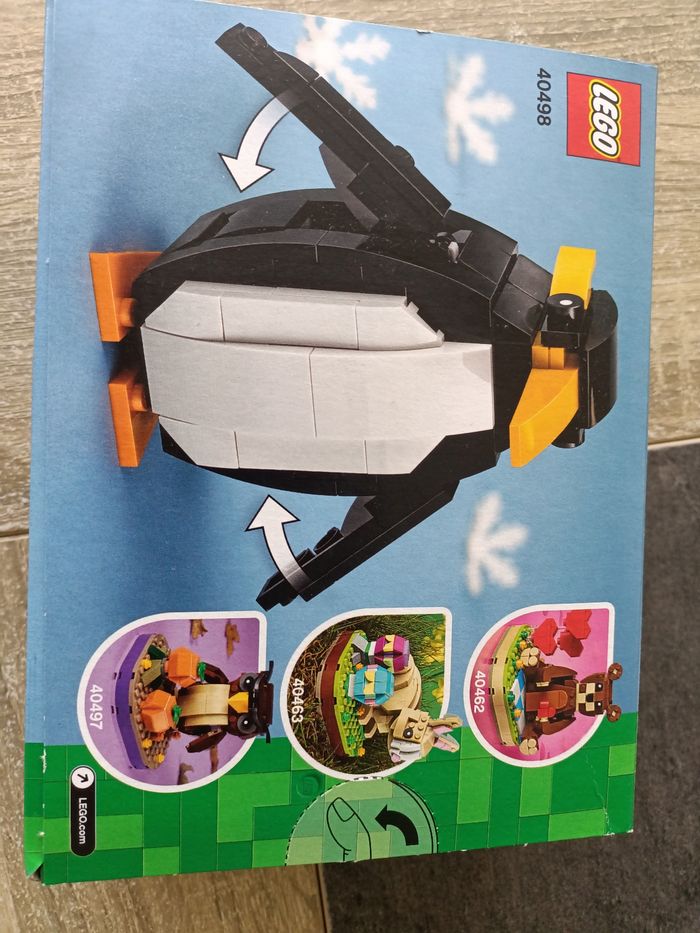 Vend lego le pingouin de noel - photo numéro 4