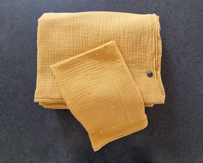 Housse de couette + Taie d'oreilles + Drap - photo numéro 2