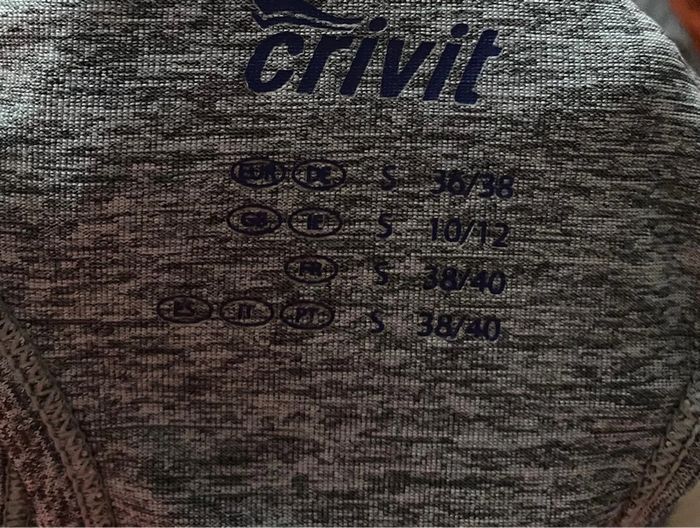 Top Crivit - photo numéro 2