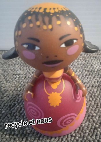 princesse figurine ''djeco ''