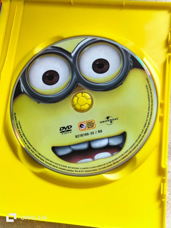 DVD 🖤 Moi Moche et mechant - photo numéro 4