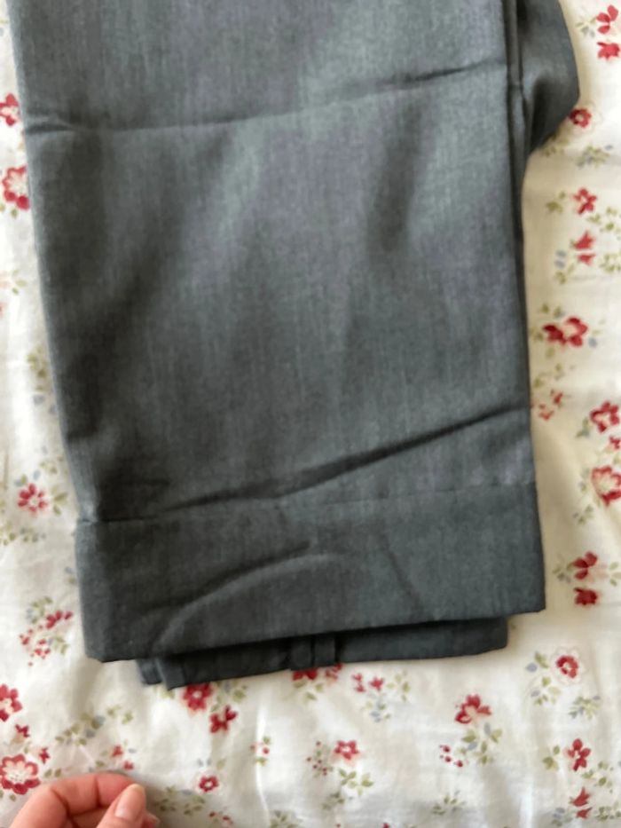 Pantacourt gris - photo numéro 5