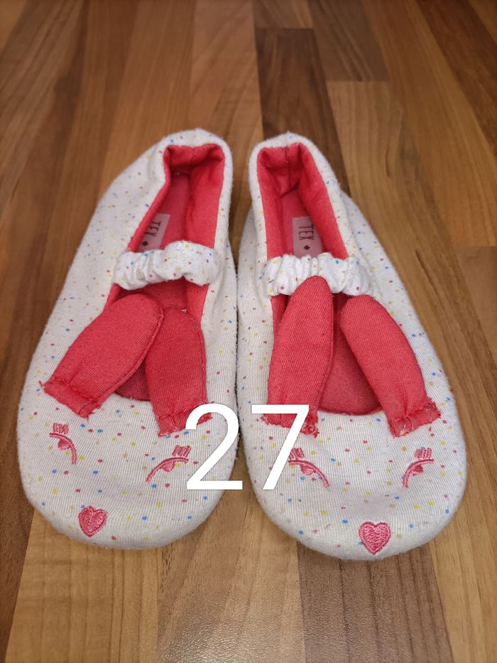 Chaussons lapins blanc et rose 27 tex