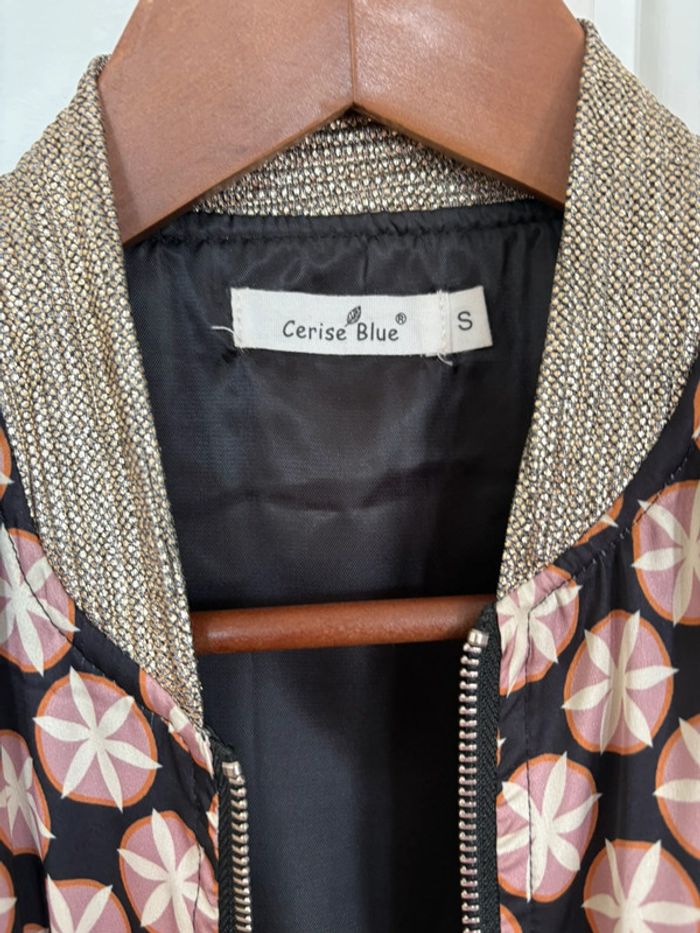 Veste - photo numéro 2
