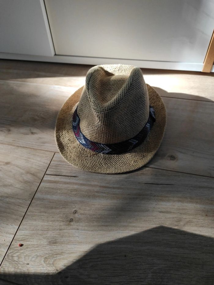 Chapeau
