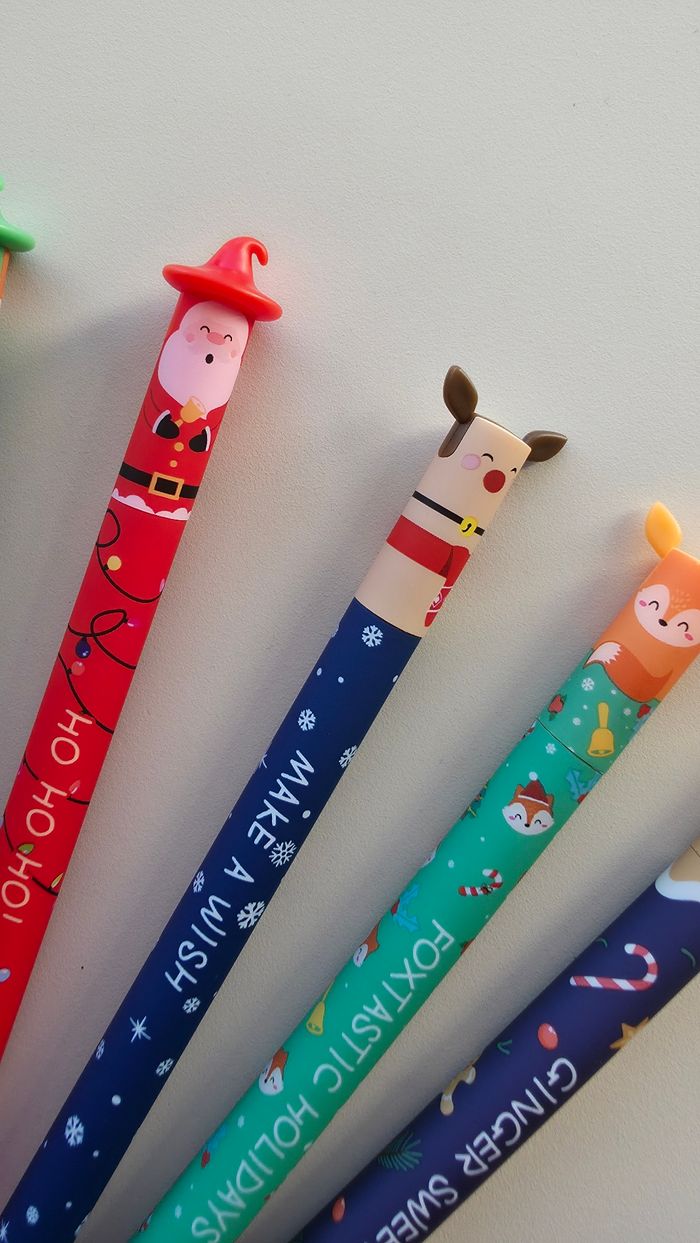 Lot  de  7  Stylos  Noël  🎅 de  la  collection  Edition limitée Noël - photo numéro 3