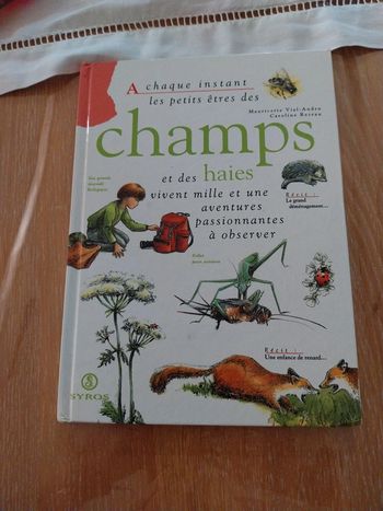 A chaque instant les petits êtres des champs