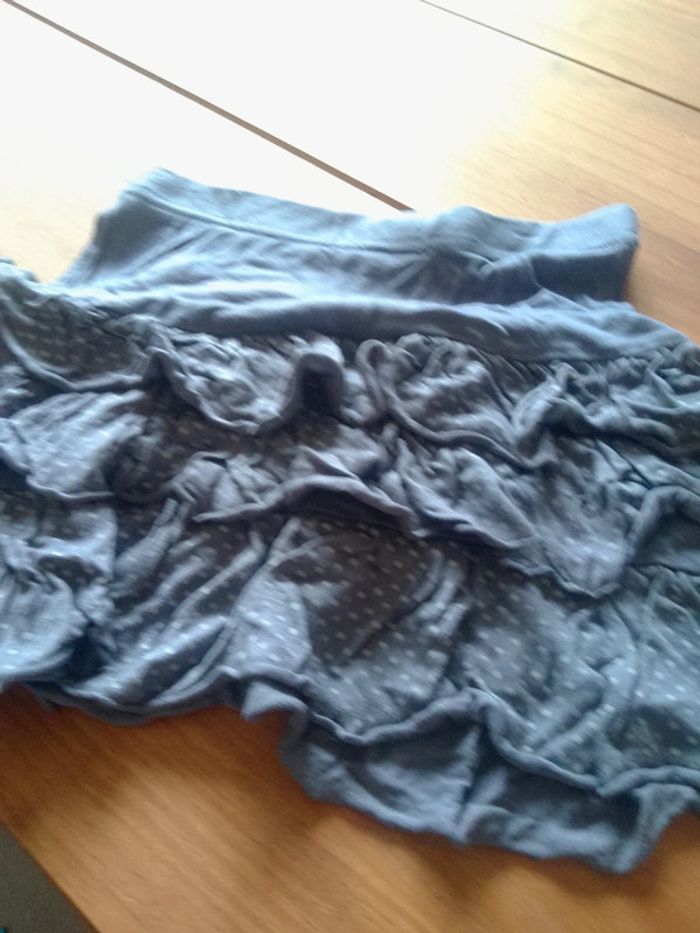 Jupe grise - photo numéro 3