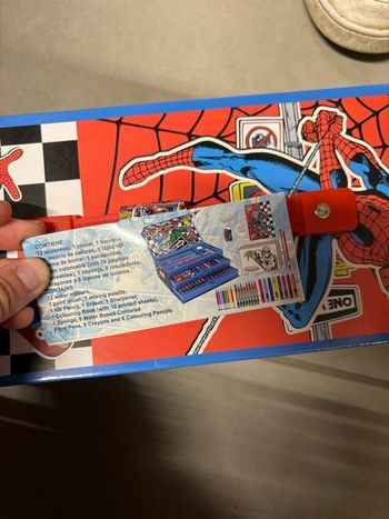Boîte de dessin avec tiroir Spiderman