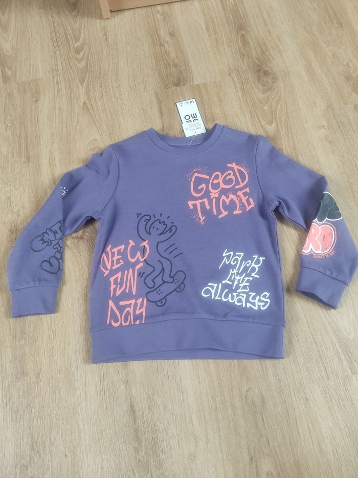 Sweat neuf
