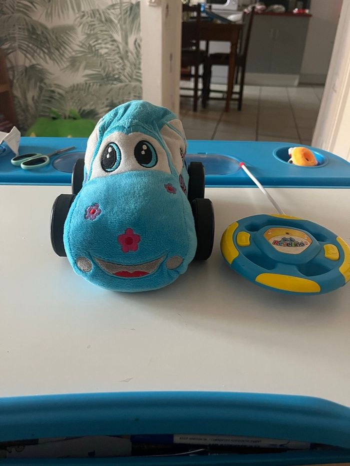 Ma première voiture télécommandée