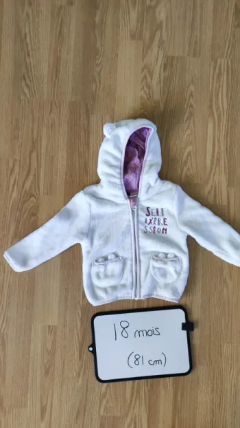 veste en pilou taille 18 mois