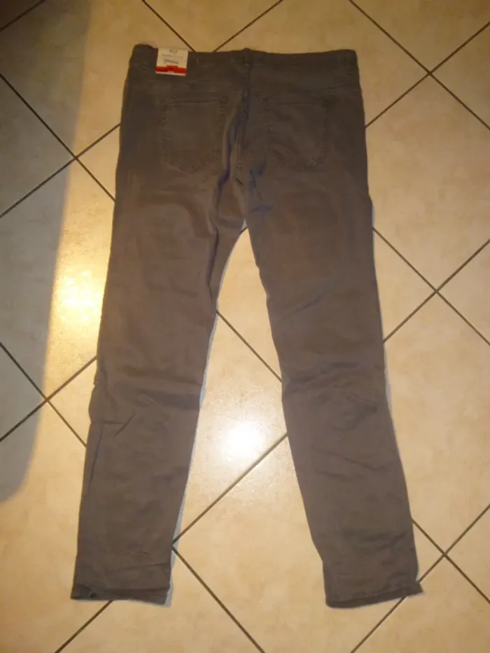 pantalon M&S mode taille 40 Boyfriends loose fit neuf - photo numéro 4