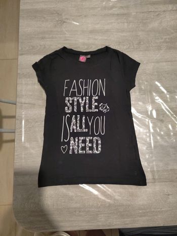 T-shirt manches courtes fille T10 ans