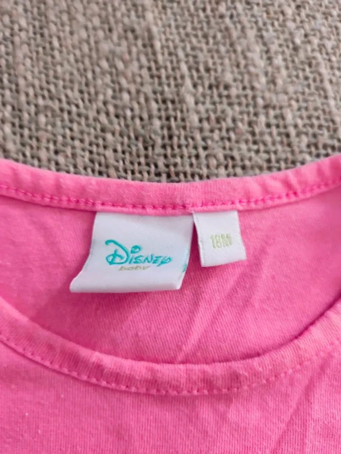 T-shirt Disney marie 18 mois excellent état - photo numéro 3