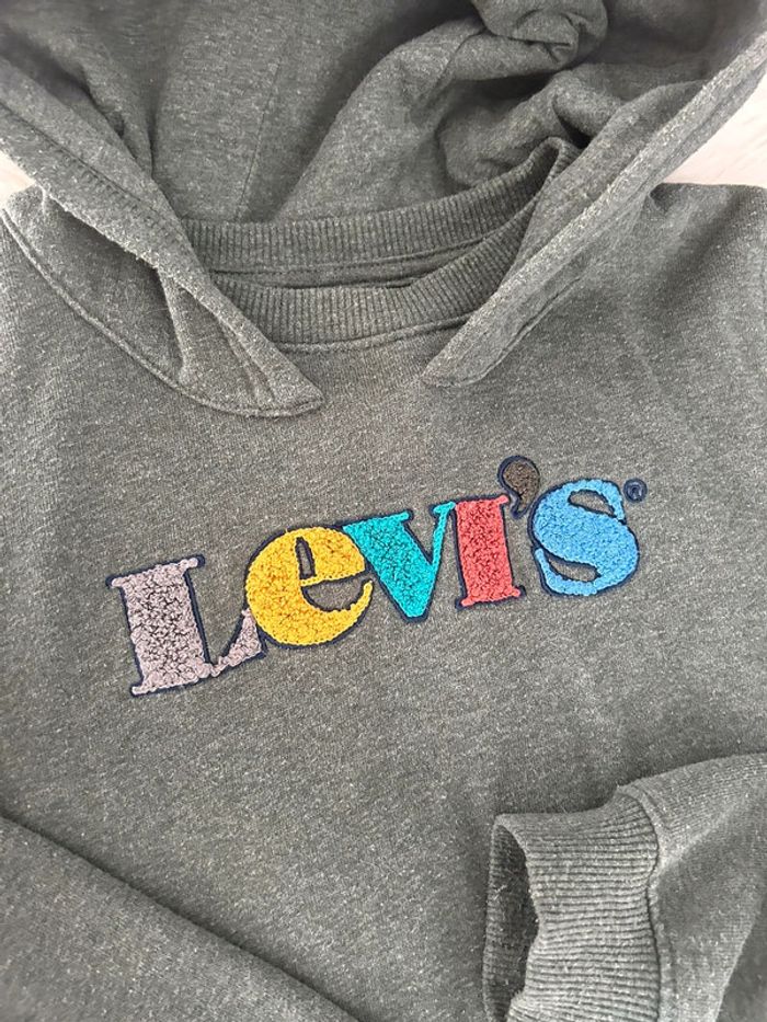 Garçon 👦🏻 Sweat a capuche levi’s kaki taille 8 ans - photo numéro 3