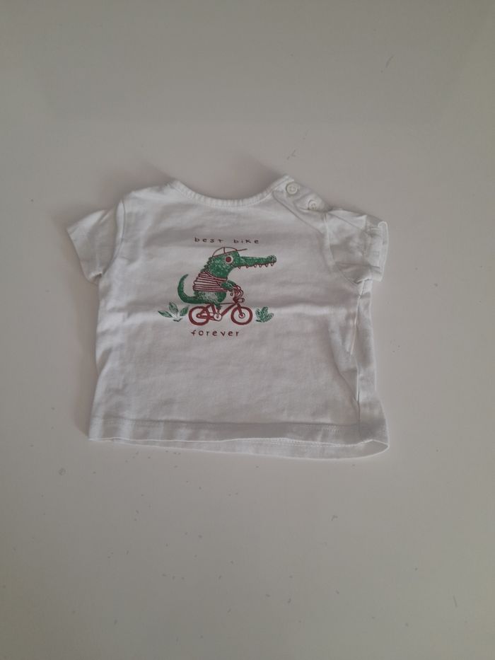 Tee-shirt