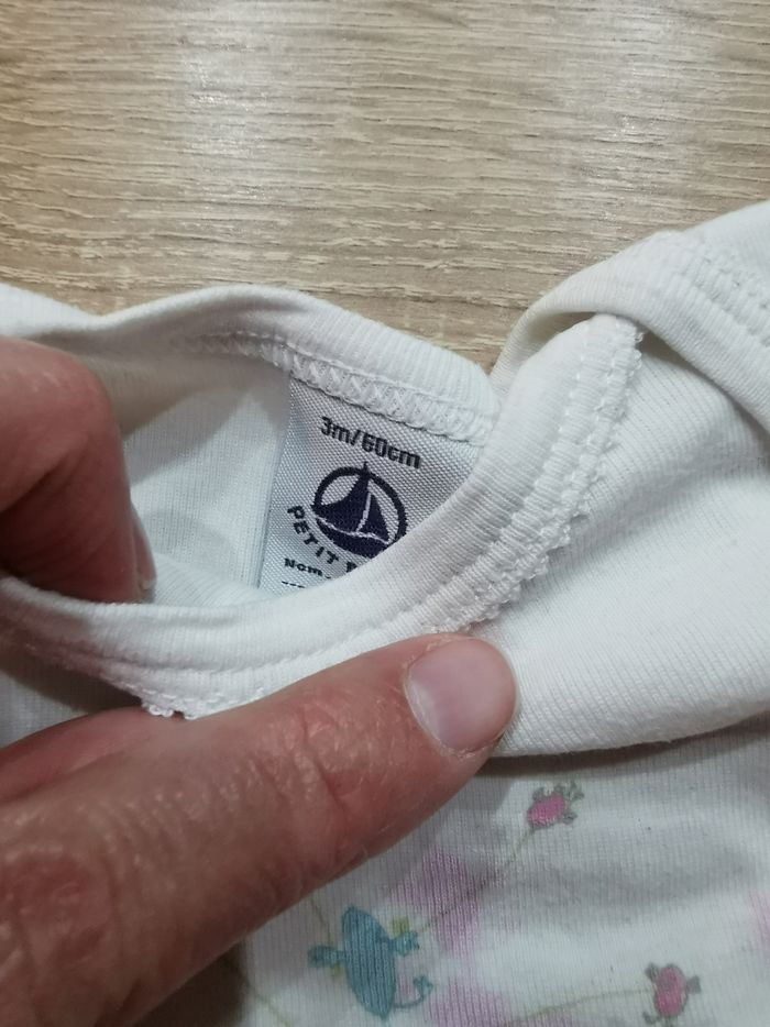 Lot de 3 bodies bébé fille 3mois petit bateau TBE - photo numéro 7