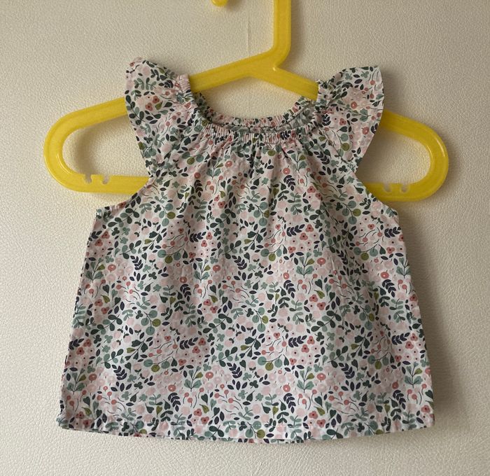 blouse fleurie bébé 6 mois