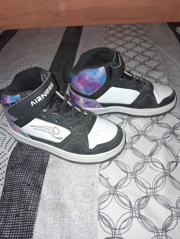 Chaussure fille neuve 28 airness - photo numéro 2