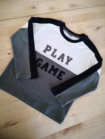 Tee shirt epais noir blanc kaki garçon 3 ans Kiabi