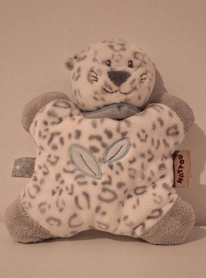 Doudou Léopard des Neiges