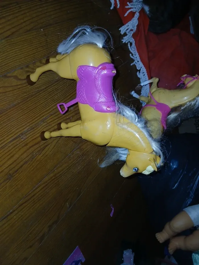 Lot cheval Barbie - photo numéro 4