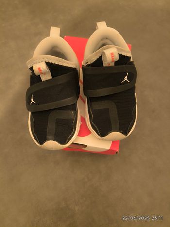 Basket Nike unisexe T21