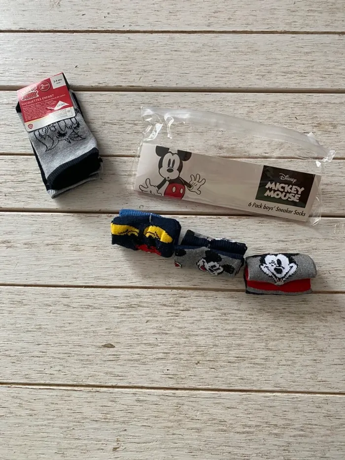 Lot socquettes 23/26 unisexe