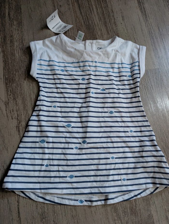 Robe neuve obaibi 6 mois