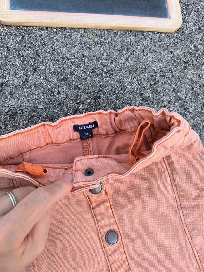 Jupe en jean taille 3 ans en très bon état - photo numéro 2