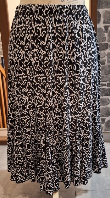 Jupe fluide noire et blanche