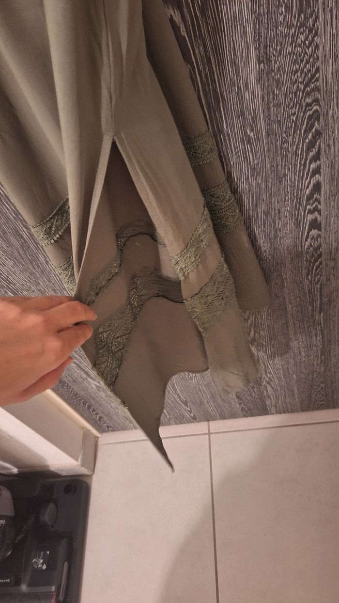 Robe longue bohème à bretelles fines kaki - photo numéro 4