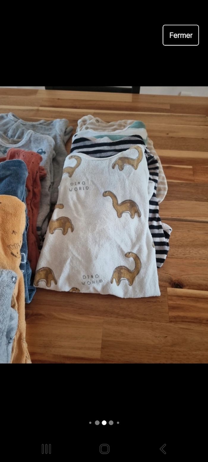 Pyjamas 6 mois - photo numéro 2