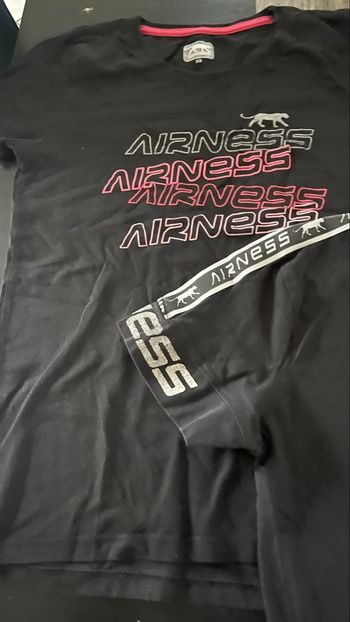 Lot tee-shirts 14 ans filles airness et puma