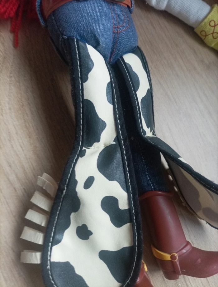 Toy story Jessie parle anglais 39 cm - photo numéro 9