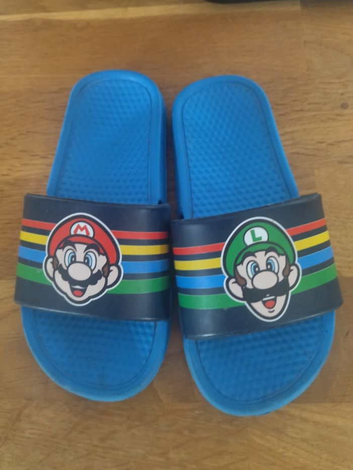 Claquettes mario - photo numéro 2