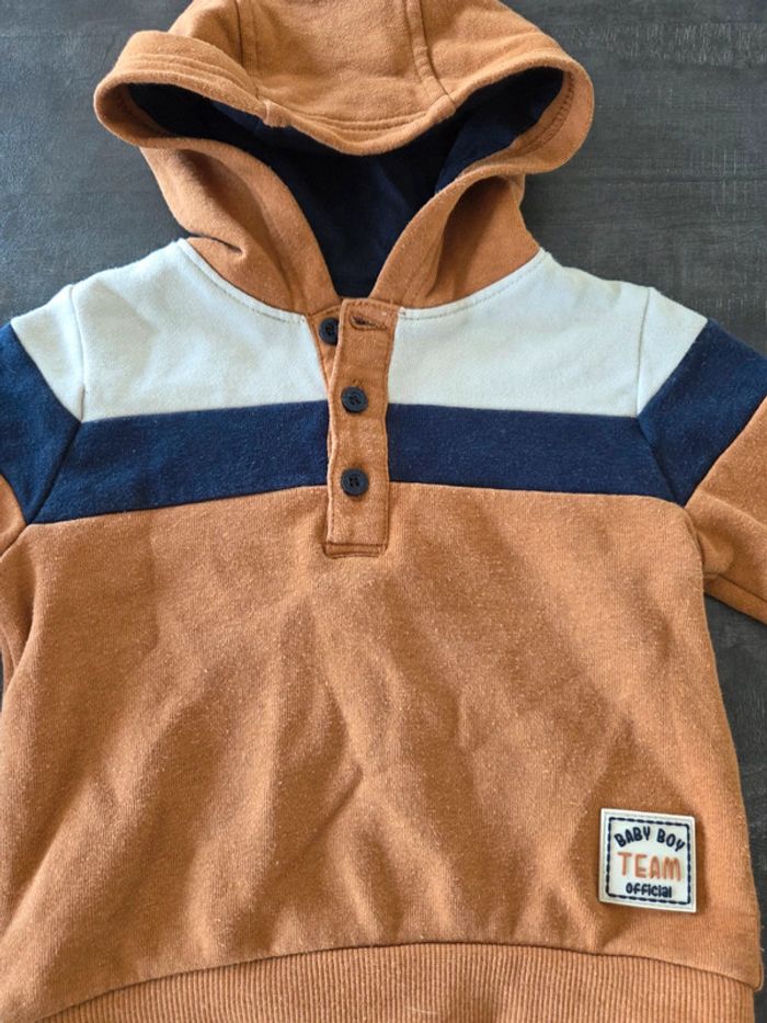 Pull capuche - photo numéro 2