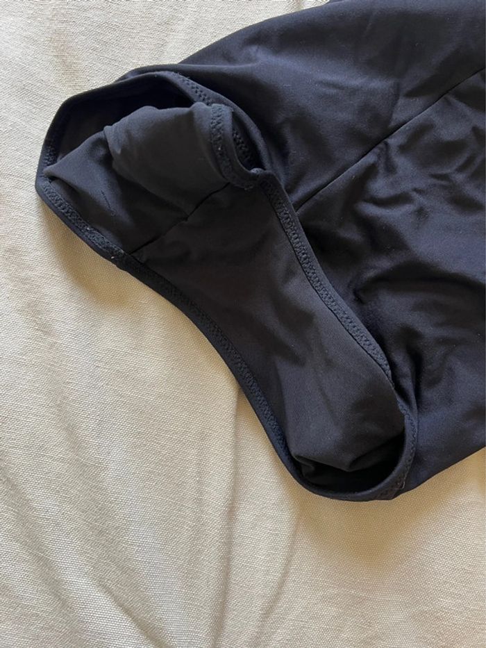 Maillot de bain noir - photo numéro 3