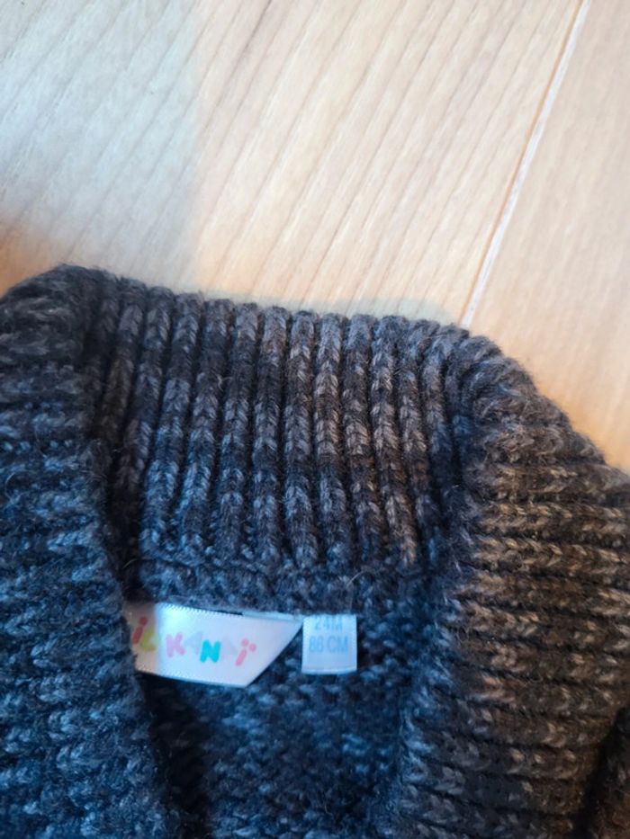 A Saisir Lot vêtements 24 mois - photo numéro 7