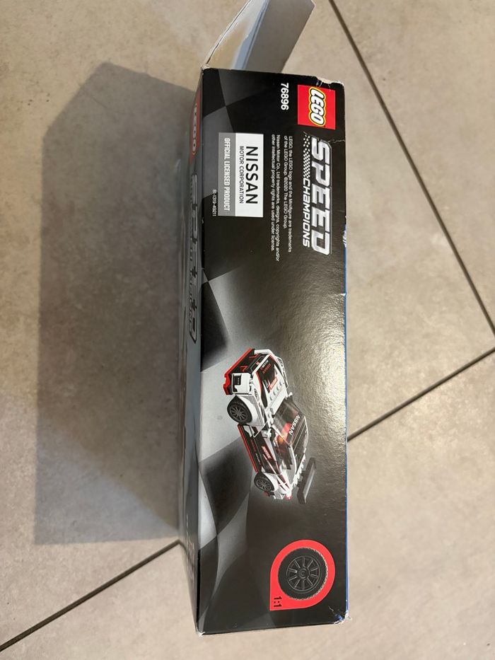 Lego speed champions 76896 Nissan GT-R Nismo - photo numéro 8