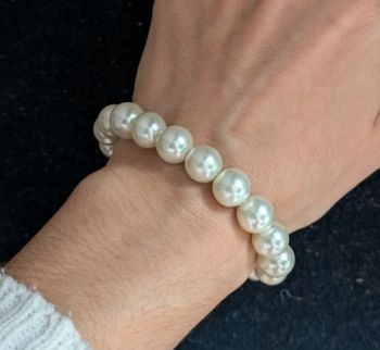 Bracelet a perles nacrées