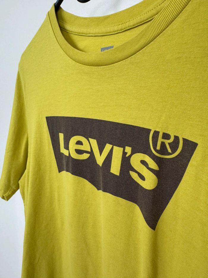 Tee-shirt vert Levi’s taille S - photo numéro 4