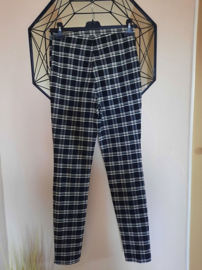 Pantalon neuf - photo numéro 2