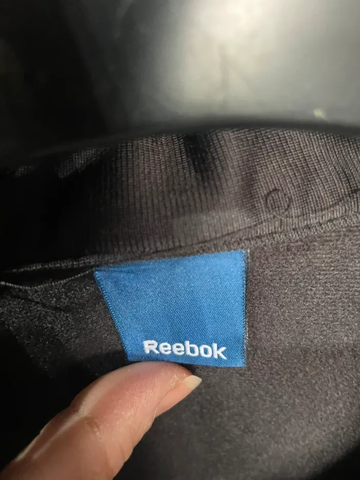 Veste reebook 10 ans - photo numéro 2