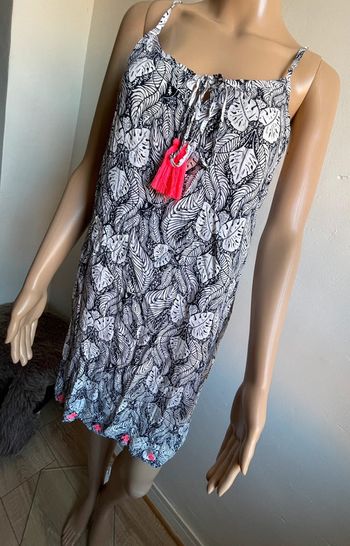 Robe d'été Lili et Lala S - Motif Tropical Noir & Blanc avec Pompons Corail 🌴